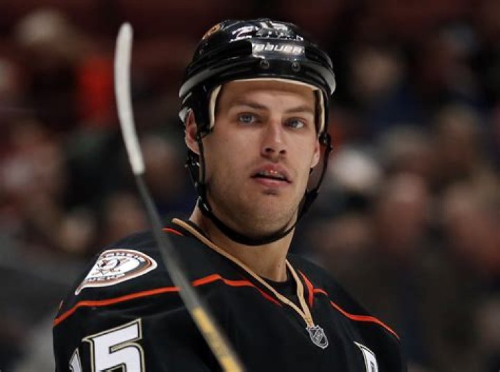 Ryan Getzlaf (NHL) Net Worth
