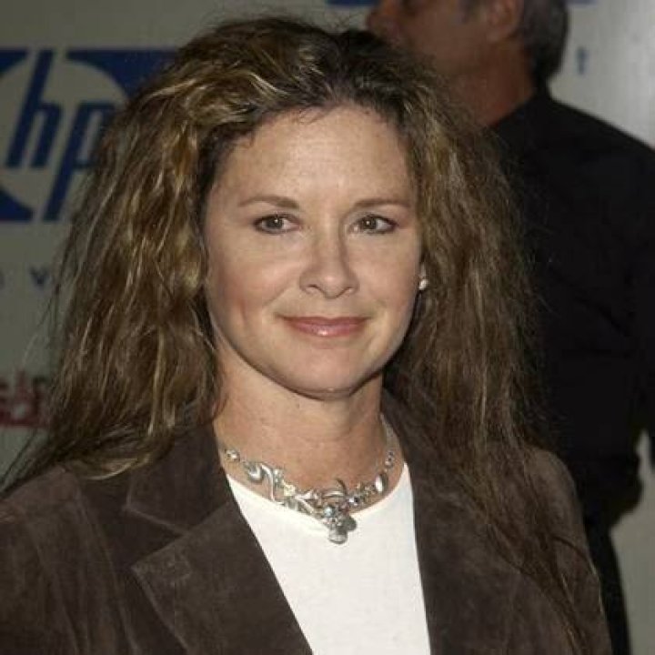 Stephanie Zimbalist Net Worth | TheRichest